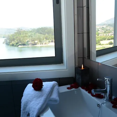 Figurino Do Douro